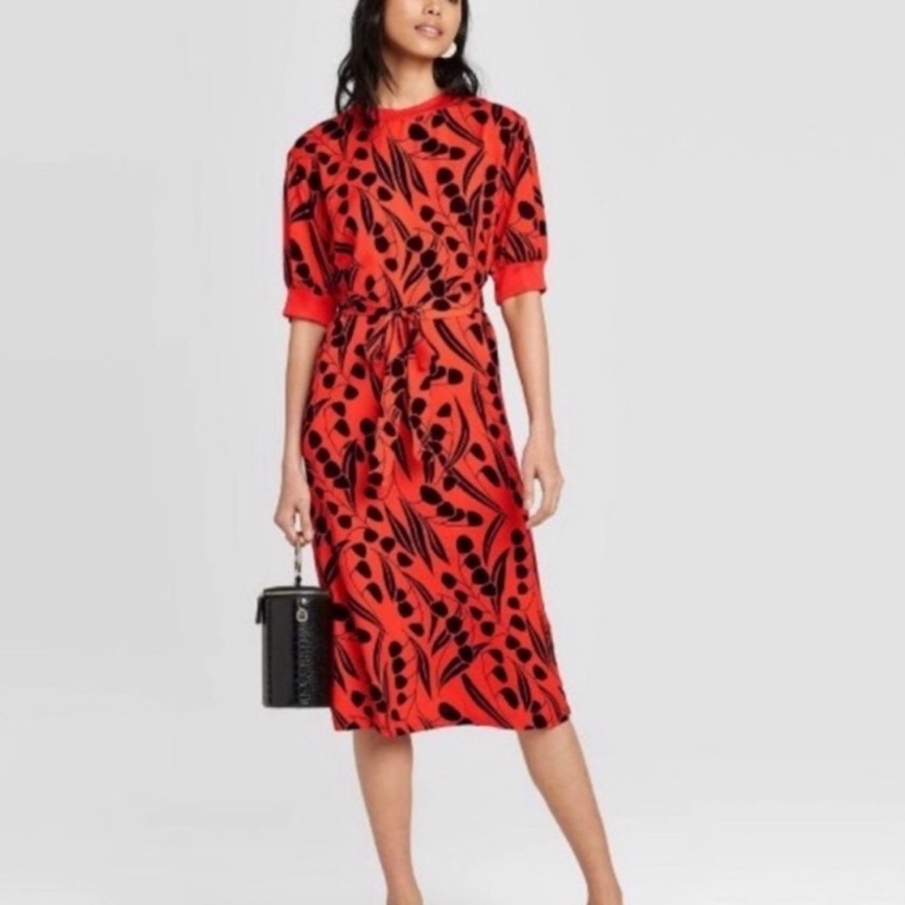 WHO WHAT WEAR MIdi Dress red black short sleeves